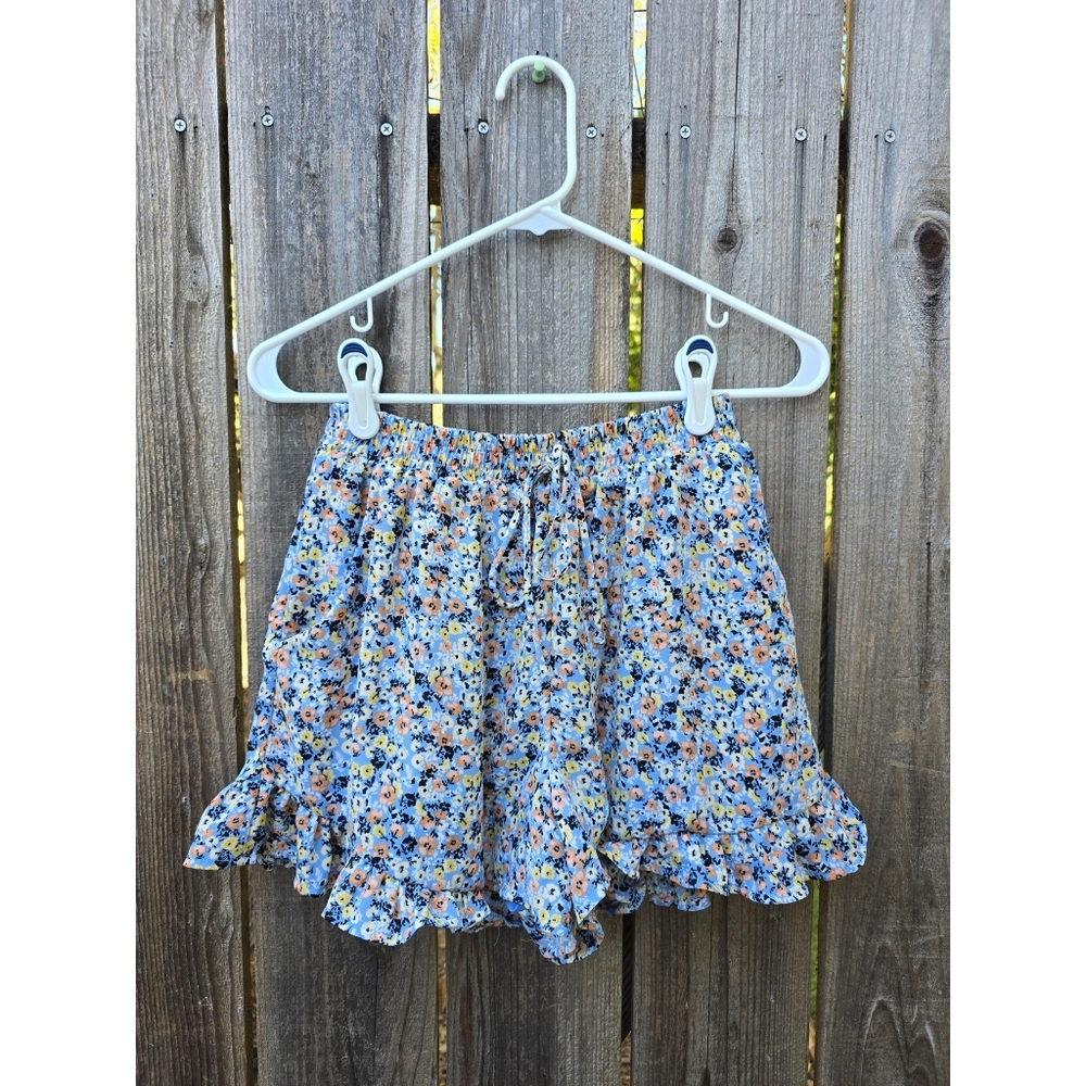 Sienna Sky Flowy Floral Shorts